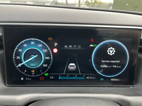 DU21EWA Hyundai Tucson 1.6 TGDi Hybrid 230 Ultimate 5dr 2WD Auto Thumbnail #13