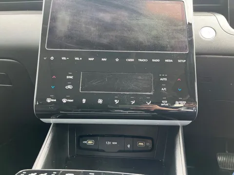 DU21EWA Hyundai Tucson 1.6 TGDi Hybrid 230 Ultimate 5dr 2WD Auto Thumbnail #23