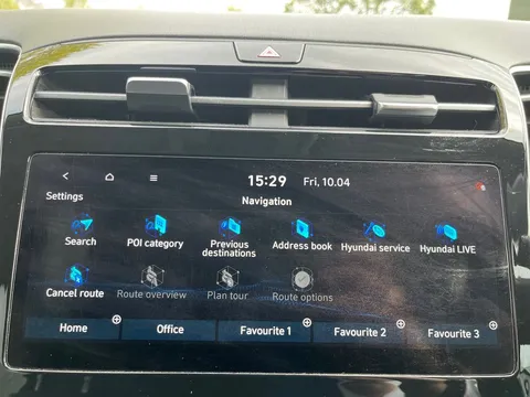 DU21EWA Hyundai Tucson 1.6 TGDi Hybrid 230 Ultimate 5dr 2WD Auto Thumbnail #26