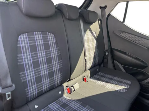 MV75VTY Hyundai i10 1.2 [79] Premium 5dr [Nav] Thumbnail #20