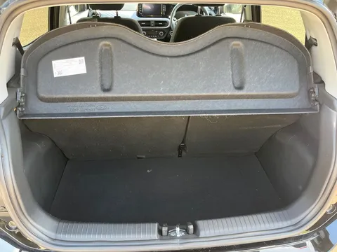 MV75VTY Hyundai i10 1.2 [79] Premium 5dr [Nav] Thumbnail #21