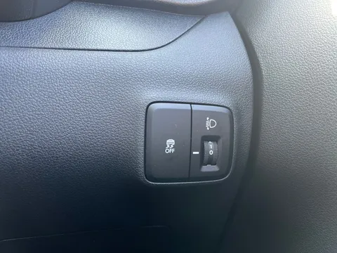 MV75VTY Hyundai i10 1.2 [79] Premium 5dr [Nav] Thumbnail #27