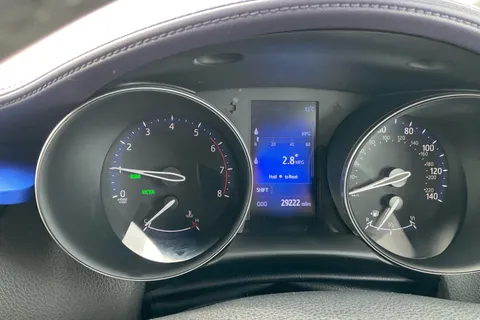 WV67ZZM Toyota C-HR 1.2T Dynamic 5dr Thumbnail #17