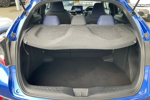 WV67ZZM Toyota C-HR 1.2T Dynamic 5dr Thumbnail #20