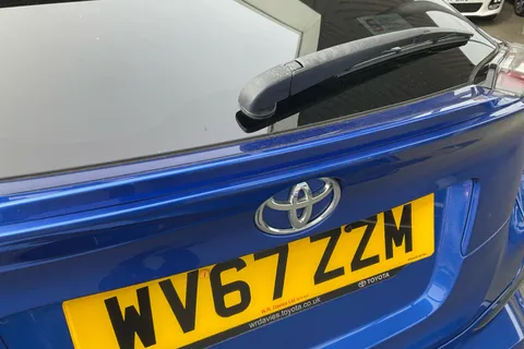 WV67ZZM Toyota C-HR 1.2T Dynamic 5dr Thumbnail #35