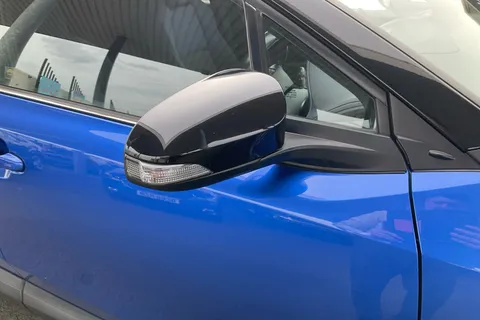 WV67ZZM Toyota C-HR 1.2T Dynamic 5dr Thumbnail #40