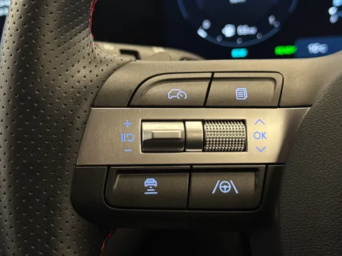 DN75XSA Hyundai Kona 1.6 Hybrid 138 N Line 5dr DCT Thumbnail #21