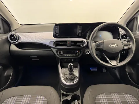 EX25BVJ Hyundai i10 1.0 [63] Premium 5dr Auto [Nav] Thumbnail #2