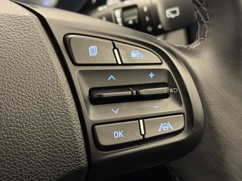 EX25BVJ Hyundai i10 1.0 [63] Premium 5dr Auto [Nav] Thumbnail #21