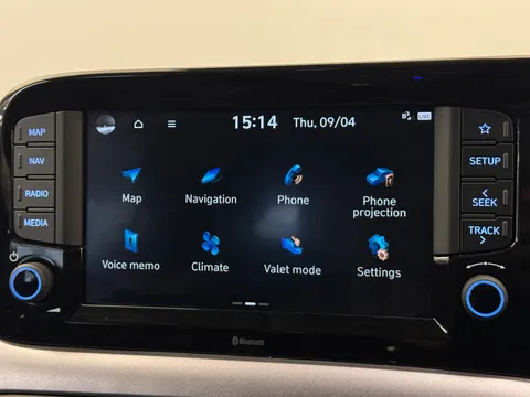 EX25BVJ Hyundai i10 1.0 [63] Premium 5dr Auto [Nav] Thumbnail #22