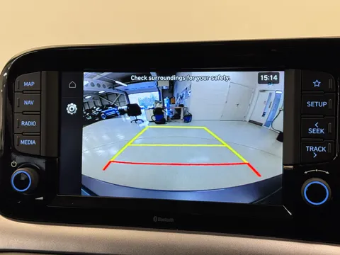 EX25BVJ Hyundai i10 1.0 [63] Premium 5dr Auto [Nav] Thumbnail #24