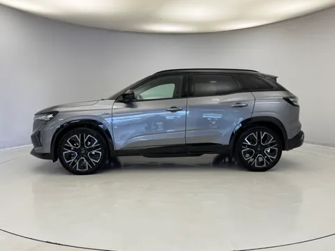 BN75TJY Renault Austral E-Tech Full Hybrid Techno Esprit Alpine 5dr Auto Thumbnail #4