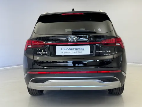 9 of 43 for Hyundai Santa Fe 1.6 TGDi Plug-in Hybrid Premium 5dr 4WD Auto