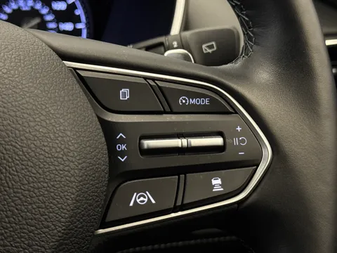 27 of 43 for Hyundai Santa Fe 1.6 TGDi Plug-in Hybrid Premium 5dr 4WD Auto