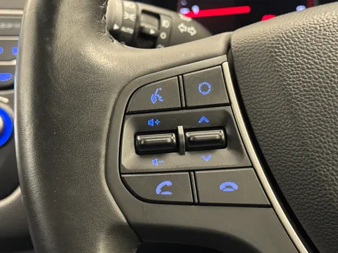 DX20YYM Hyundai i20 1.2 MPi Play 5dr Thumbnail #20