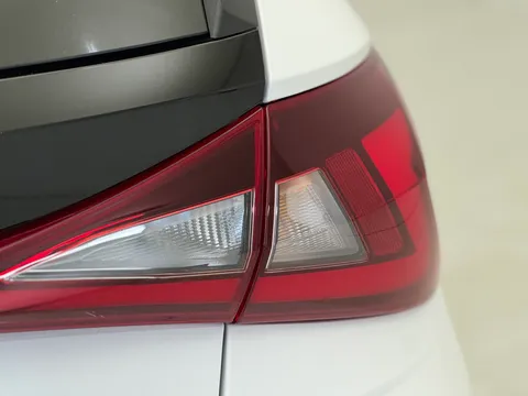 EA25YXW Hyundai i20 1.0T GDi Premium 5dr DCT Thumbnail #32