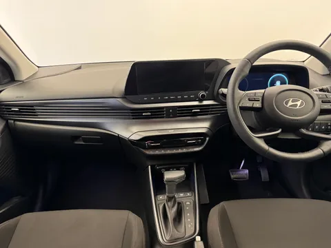 EA25YRT Hyundai i20 1.0T GDi Premium 5dr DCT Thumbnail #2