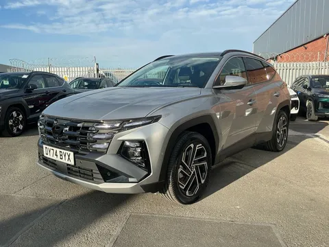 DY74BYX Hyundai Tucson 1.6T Hybrid Ultimate 5dr Auto Thumbnail #31