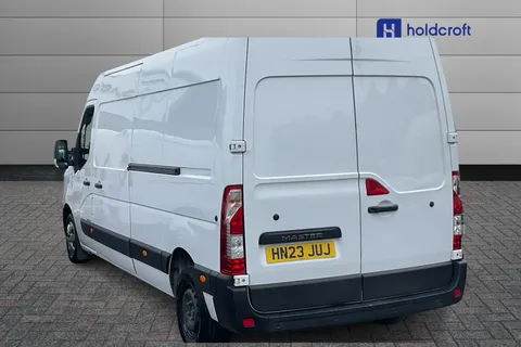 HN23JUJ Renault Master LM35dCi 135 Business+ Medium Roof Van Thumbnail #3