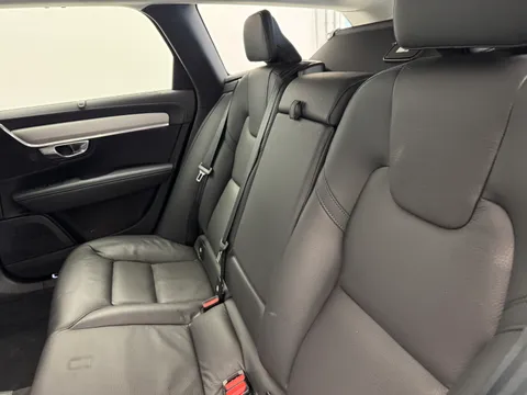 DT25LCX Volvo V90 2.0 T6 [350] PHEV Plus Dark 5dr AWD Auto Thumbnail #13