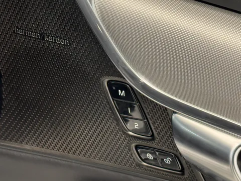DT25LCX Volvo V90 2.0 T6 [350] PHEV Plus Dark 5dr AWD Auto Thumbnail #19