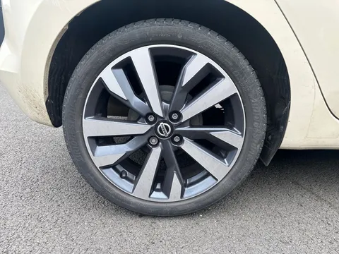 8 of 25 for Nissan Micra 1.0 IG-T 92 Tekna 5dr