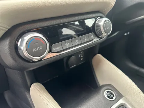 23 of 25 for Nissan Micra 1.0 IG-T 92 Tekna 5dr