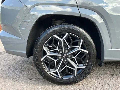 BW72AFZ Hyundai Tucson 1.6 TGDi N Line S 5dr 2WD Thumbnail #6