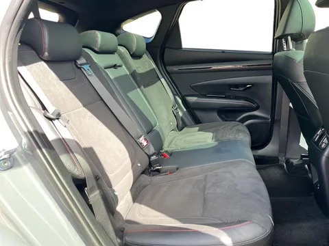 BW72AFZ Hyundai Tucson 1.6 TGDi N Line S 5dr 2WD Thumbnail #11