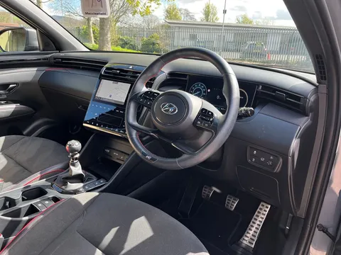 BW72AFZ Hyundai Tucson 1.6 TGDi N Line S 5dr 2WD Thumbnail #34