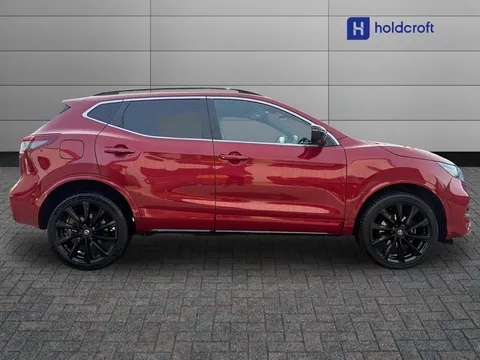 DX70YLN Nissan Qashqai 1.3 DiG-T N-Tec 5dr Thumbnail #3