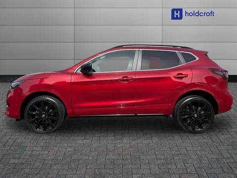 DX70YLN Nissan Qashqai 1.3 DiG-T N-Tec 5dr Thumbnail #6