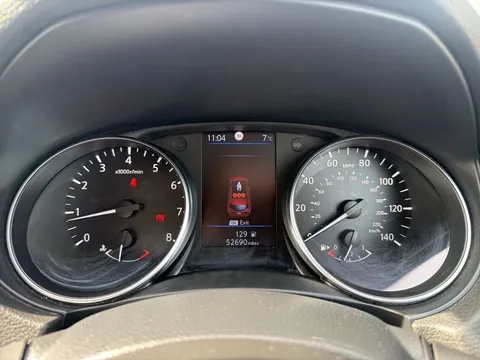 DX70YLN Nissan Qashqai 1.3 DiG-T N-Tec 5dr Thumbnail #13