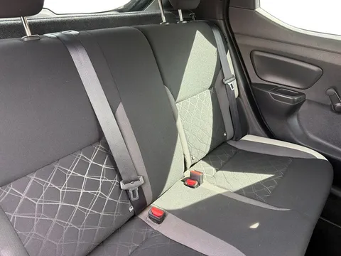 MJ69OGO Nissan Micra 1.0 IG-T 100 Acenta 5dr Thumbnail #16