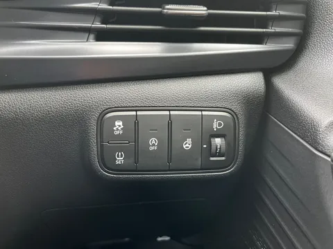 EA25TUU Hyundai i20 1.0T GDi Premium 5dr Thumbnail #18