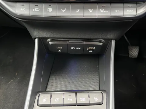 EA25TUU Hyundai i20 1.0T GDi Premium 5dr Thumbnail #23