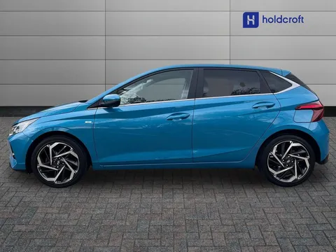 MK72NSF Hyundai i20 1.0T GDi 48V MHD Premium 5dr Thumbnail #8