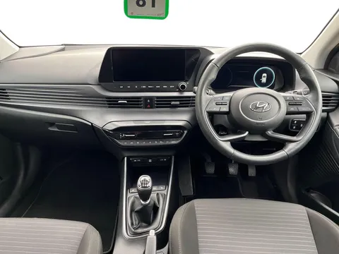 MK72NSF Hyundai i20 1.0T GDi 48V MHD Premium 5dr Thumbnail #12