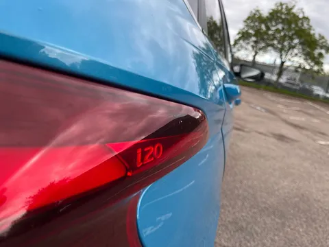 MK72NSF Hyundai i20 1.0T GDi 48V MHD Premium 5dr Thumbnail #17