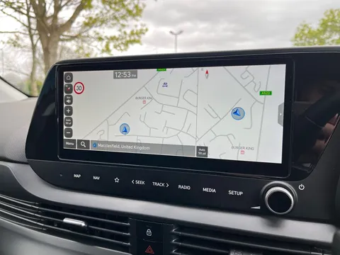 MK72NSF Hyundai i20 1.0T GDi 48V MHD Premium 5dr Thumbnail #29