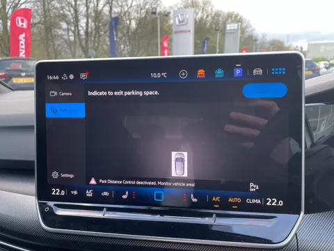 BG25OYK Volkswagen Golf 2.0 TSI 333 R Black Edition 4Motion 5dr DSG Thumbnail #16