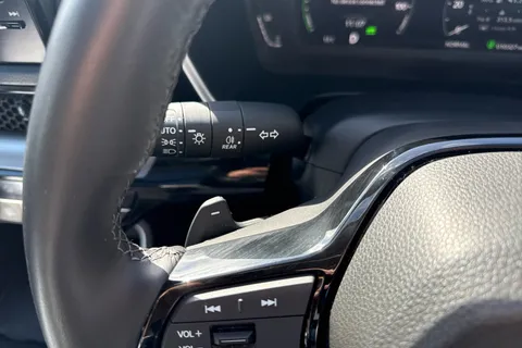 MV74CZS Honda CR-V 2.0 eHEV Elegance 5dr eCVT Thumbnail #31