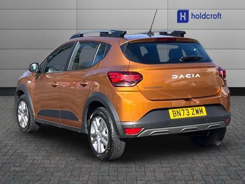 BN73ZWM Dacia Sandero Stepway 1.0 TCe Expression 5dr Thumbnail #3