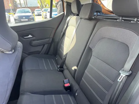 BN73ZWM Dacia Sandero Stepway 1.0 TCe Expression 5dr Thumbnail #11