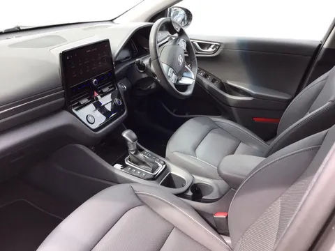 RF21CXK   1.6 GDi Hybrid Premium SE 5dr DCT Thumbnail #8