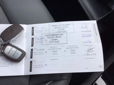 RF21CXK   1.6 GDi Hybrid Premium SE 5dr DCT Thumbnail #23