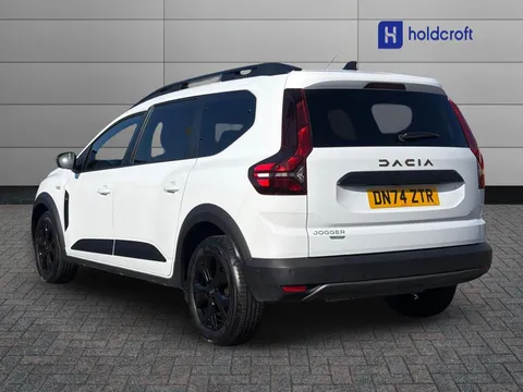 DN74ZTR Dacia Jogger 1.6 HEV Extreme 5dr Auto Thumbnail #3