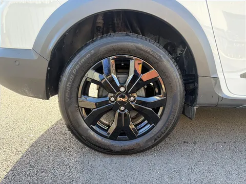 DN74ZTR Dacia Jogger 1.6 HEV Extreme 5dr Auto Thumbnail #5