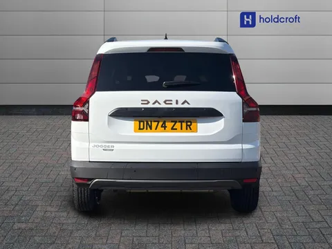 DN74ZTR Dacia Jogger 1.6 HEV Extreme 5dr Auto Thumbnail #9