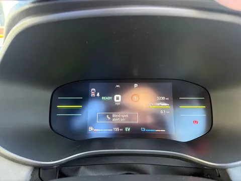 DN74ZTR Dacia Jogger 1.6 HEV Extreme 5dr Auto Thumbnail #12